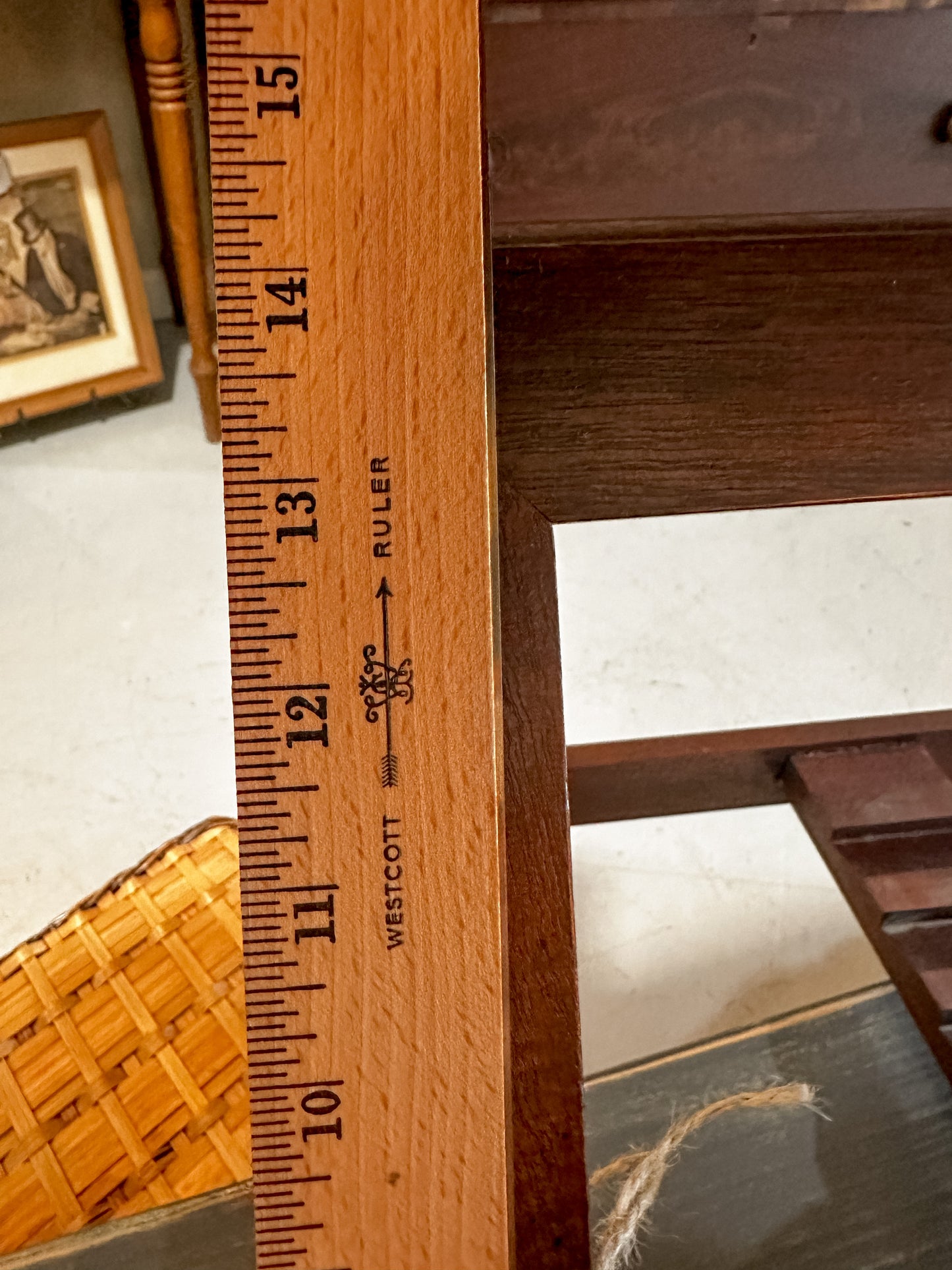 Vintage wood MCM Drexel Heritage adjustable mahogany book stand