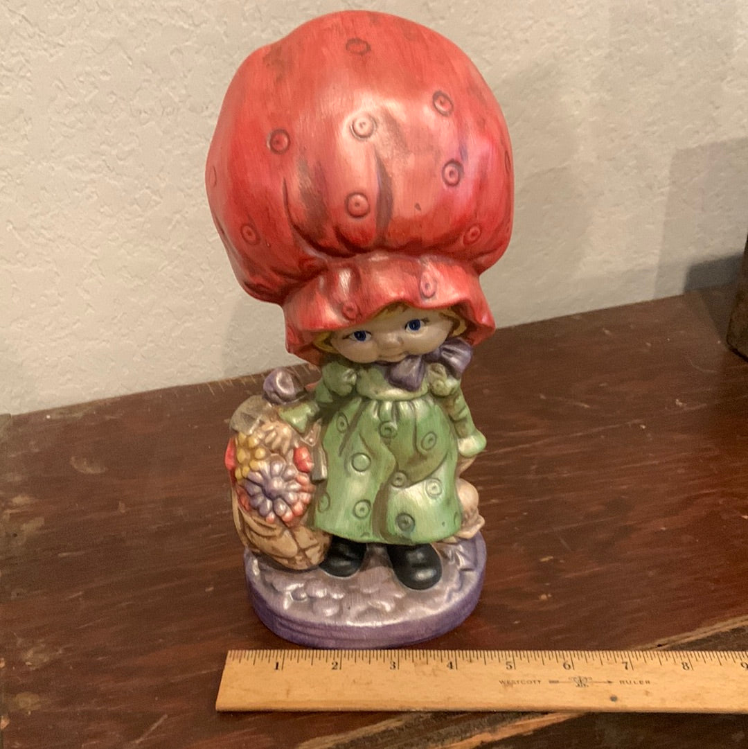 Precious Vintage 1980’s Ceramic Strawberry Shortcake Statue