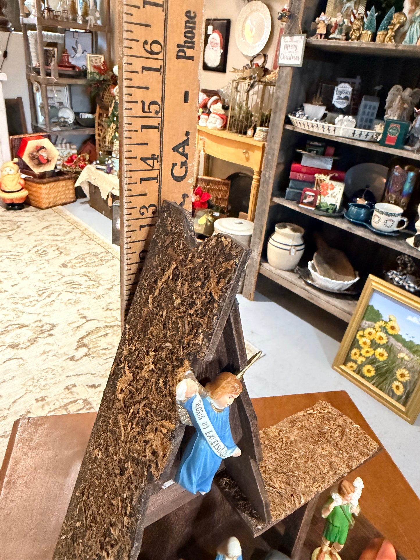 RARE 1960’s MCM Nativity w/original Manger in excellent condition