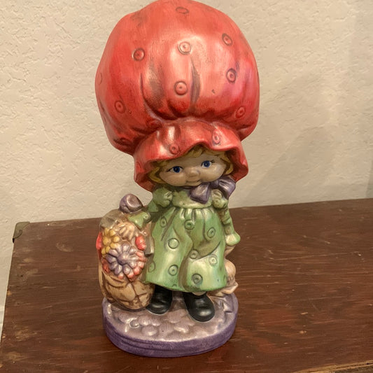 Precious Vintage 1980’s Ceramic Strawberry Shortcake Statue