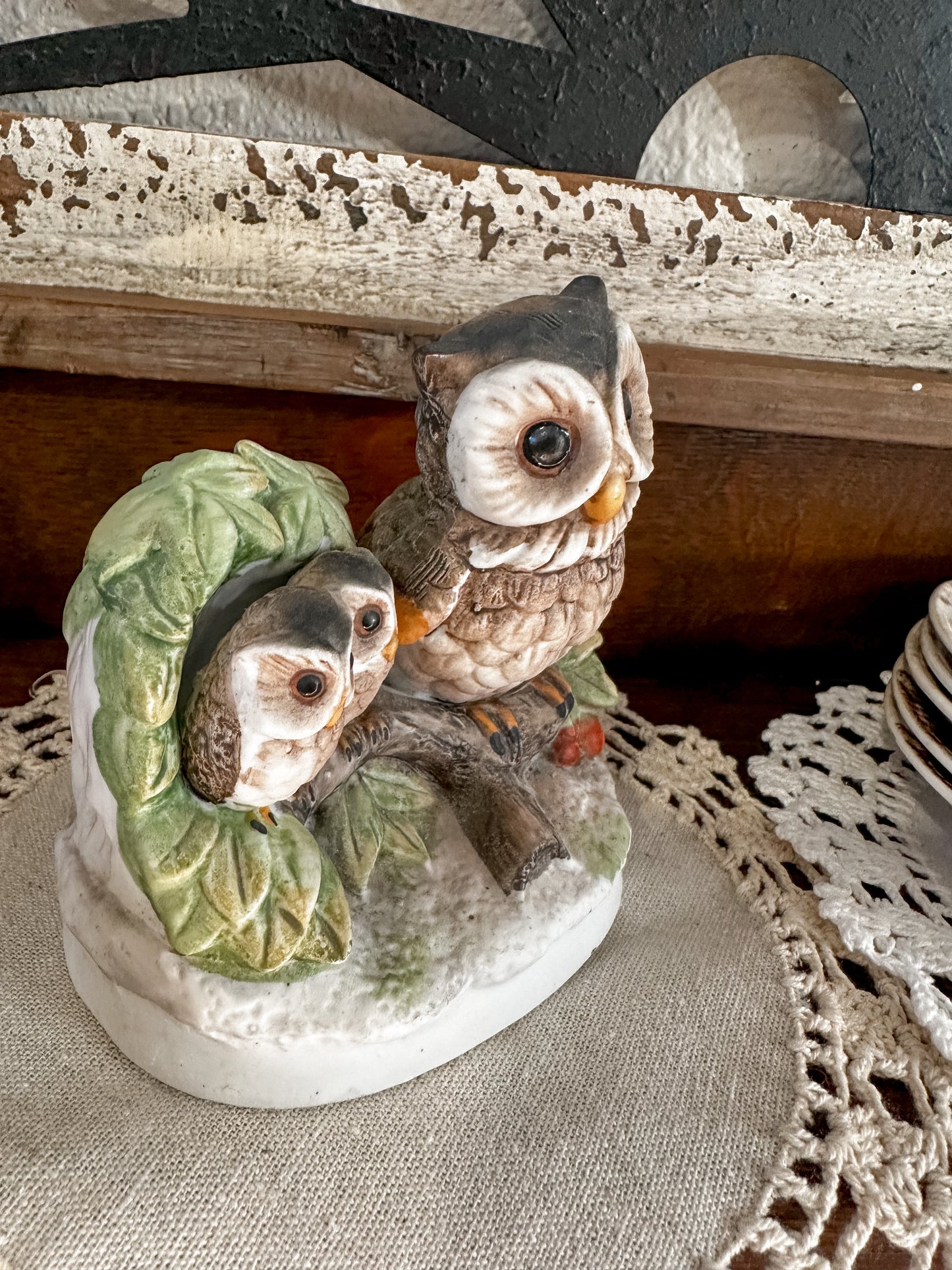 Vintage Homco Owl w/babies porcelain figurine