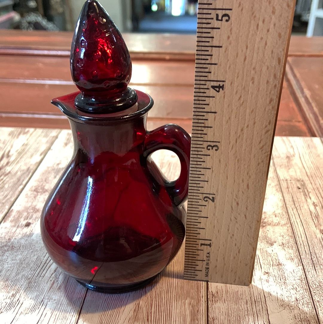 Super Cute Oil/Vinegar Avon 1876 Cape Cod Collection
