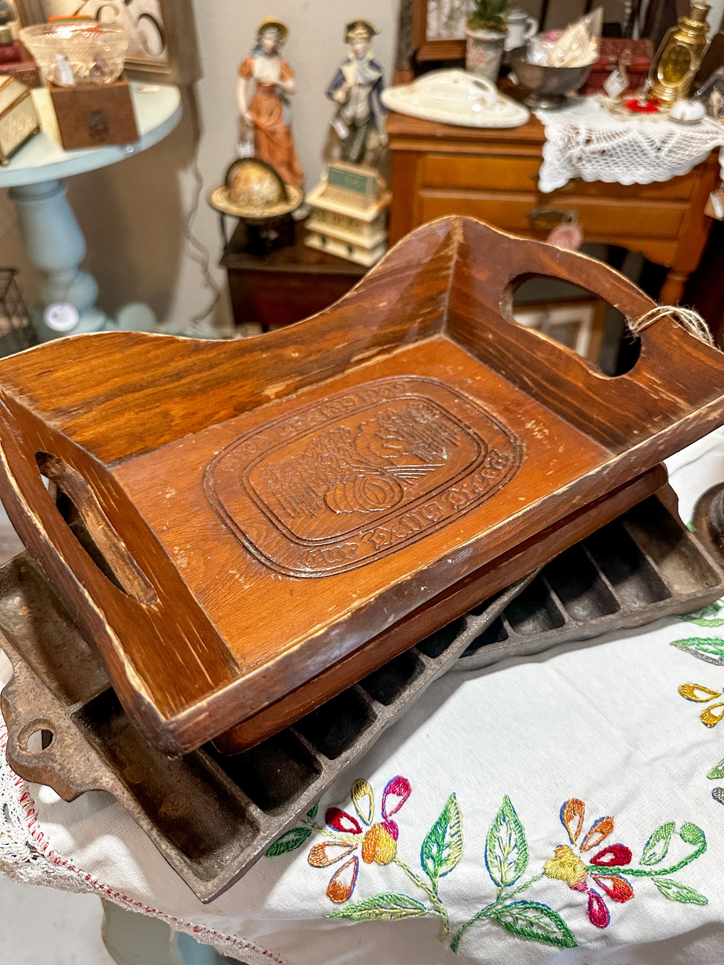 Vintage Daily Bread Wooden Tray