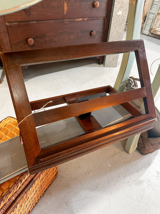 Vintage wood MCM Drexel Heritage adjustable mahogany book stand