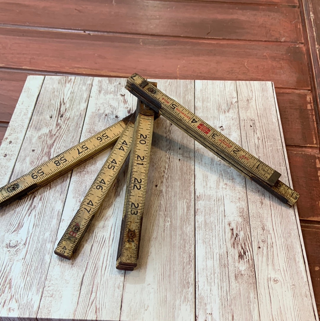Vintage Folding Measuring Stick