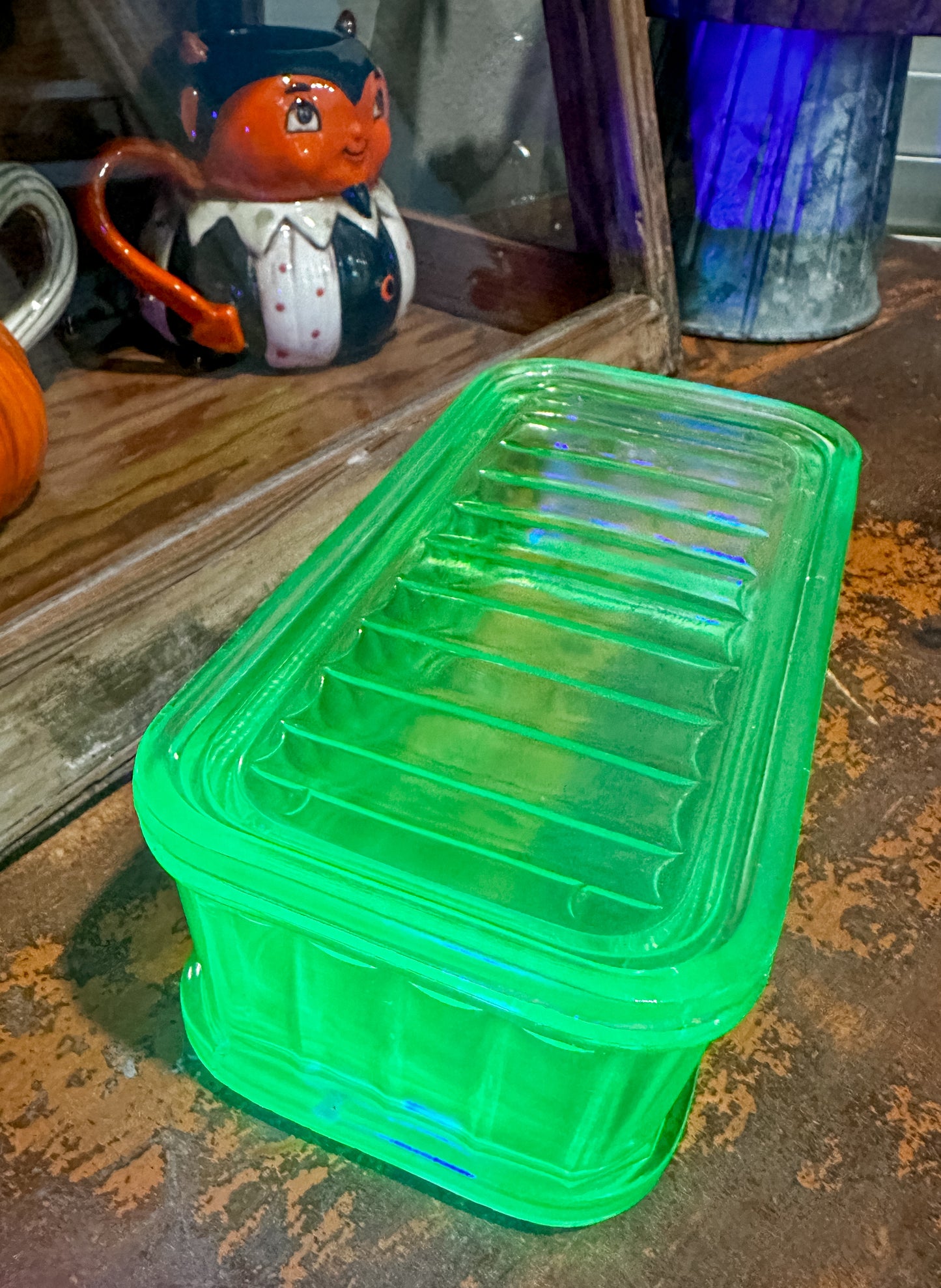 Vintage Green Depression Vaseline/Uranium Glass Refrigerator Dish-Portland Find