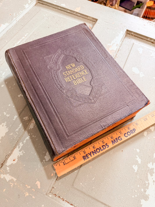 Beautiful Large 1936 Blue Ribbon Bible