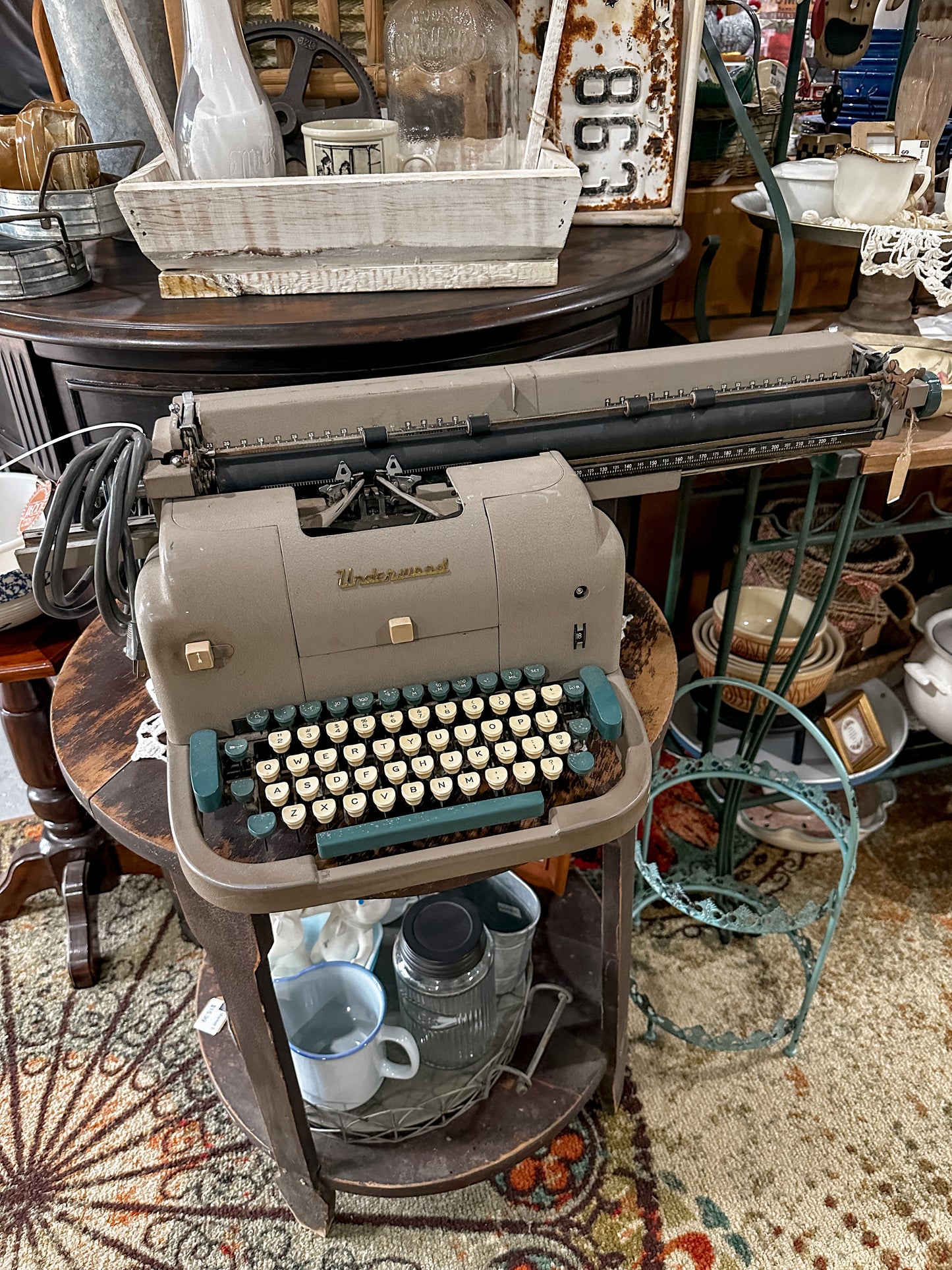 Vintage Heavy Underwood Typewriter